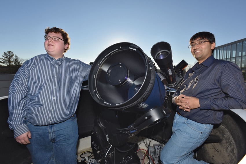 John Scarpaci ’17 spent his summer peering into neutron stars and black holes under the guidance of Assistant Professor of Physics and Astronomy Dipankar Maitra.