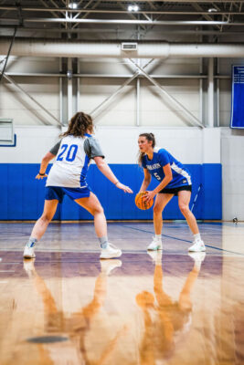 Women's basketball alumni game