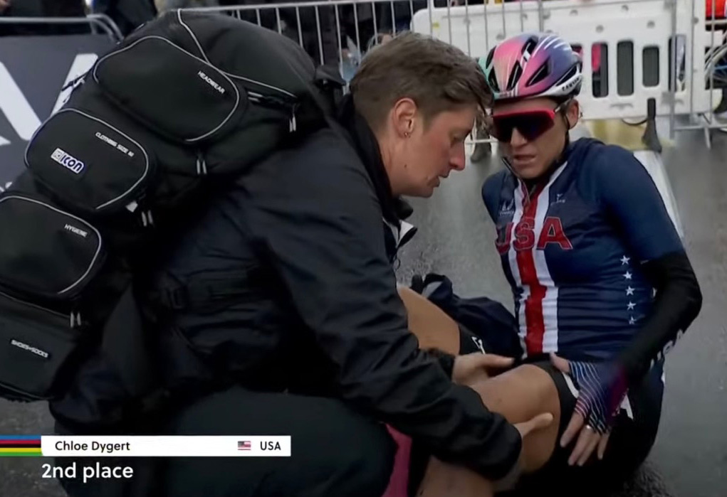 Thais Mollet '99 and Chloe Dygert during the Olympics time trial race